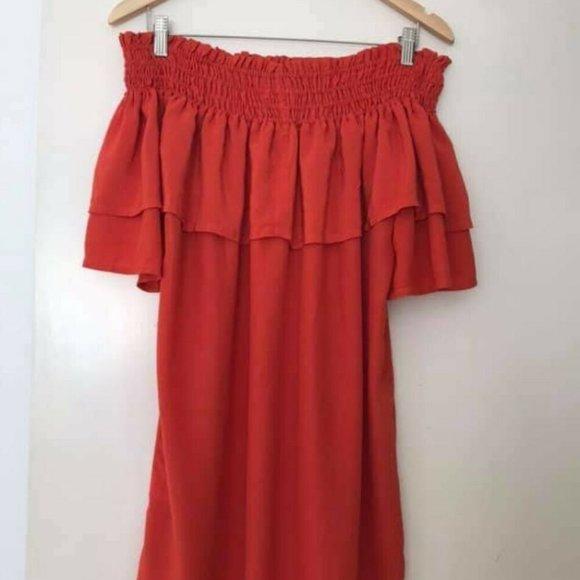 TIGERLILY Shirred Off The Shoulder Dress NWT R$170 - Picture 8 of 11